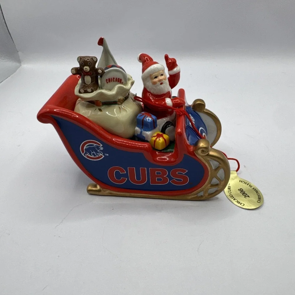 2008 Danbury Mint Chicago Cubs Christmas Ornament w/Tag, Santa & Sleigh